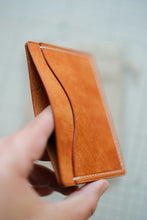 Load image into Gallery viewer, Three Pocket Minimalist - Olmo Pueblo Leather
