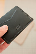 Load image into Gallery viewer, Three Pocket Minimalist - Black Italian Vegtan