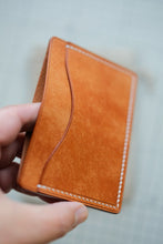 Load image into Gallery viewer, Three Pocket Minimalist - Olmo Pueblo Leather