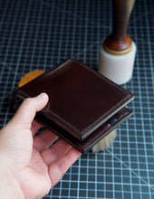 Load image into Gallery viewer, Eight Pocket Traditional Bifold - Horween Color #8 Shell Cordovan