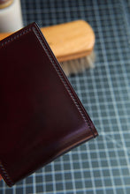 Load image into Gallery viewer, Eight Pocket Traditional Bifold - Horween Color #8 Shell Cordovan