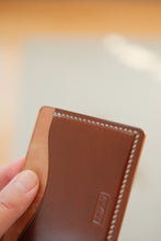 Load image into Gallery viewer, Three Pocket Minimalist - Garnet, Reversed Bourbon, Reversed Black and Bourbon Horween Shell Cordovan