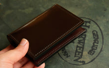 Load image into Gallery viewer, Compact Bifold - Dark Cognac Horween Shell Cordovan & Chocolate Italian Vegtan