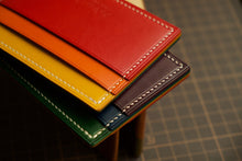 Load image into Gallery viewer, Five Pocket Cardcase - Rainbow Italian Vegtan