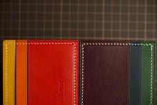 Load image into Gallery viewer, Five Pocket Cardcase - Rainbow Italian Vegtan