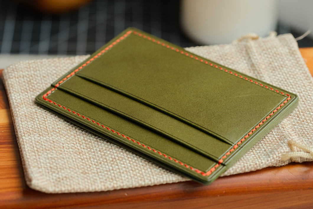 Five Pocket Cardcase - Olive Italian Vegtan & En Fuego Thread