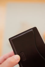 Load image into Gallery viewer, Three Pocket Minimalist - Color 8 Horween Shell Cordovan

