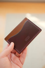 Load image into Gallery viewer, Three Pocket Minimalist - Ultraviolet, Bourbon and Reversed Intense Blue Shell Cordovan
