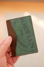 Load image into Gallery viewer, Three Pocket Minimalist - Ultraviolet, Bourbon and Reversed Intense Blue Shell Cordovan
